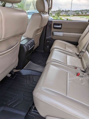 image 12 of interior