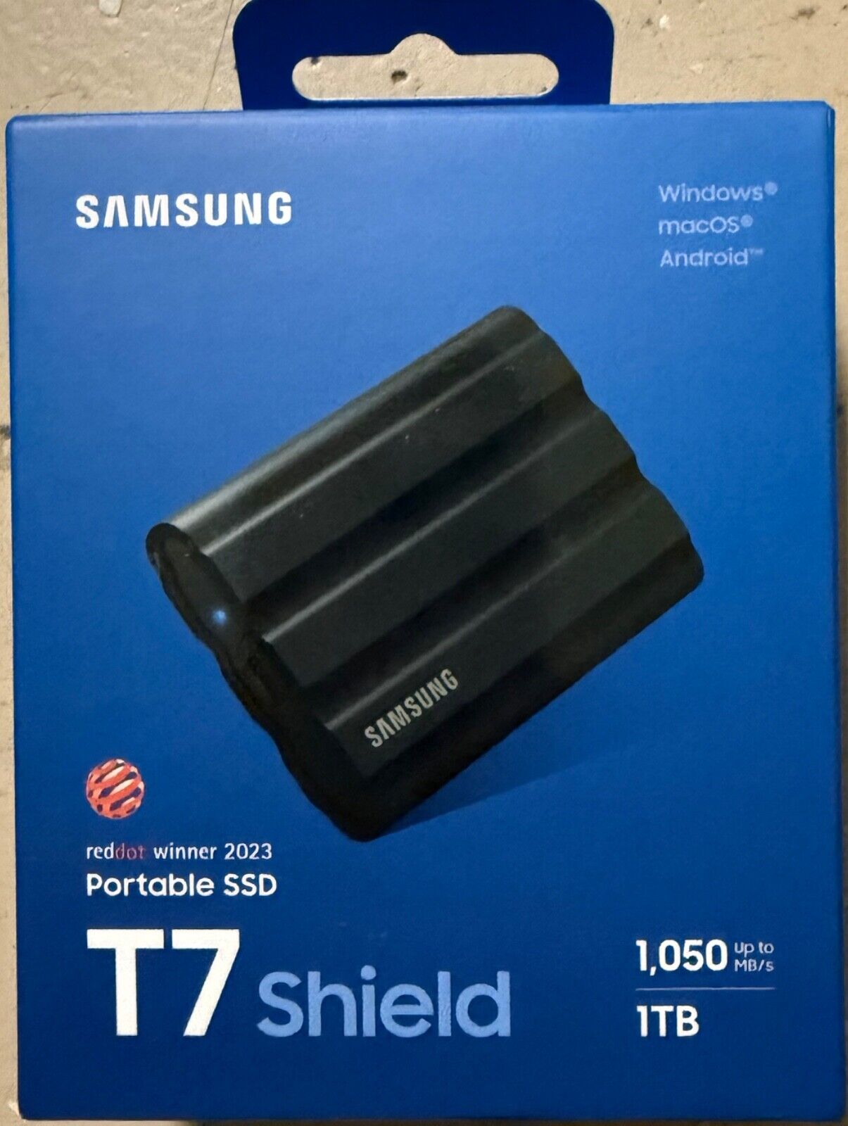 Samsung T7 Shield 1TB External USB-C 3.2 Gen 2 Rugged Samsung T7 Shield 1TB External USB-C 3.2 Gen 2 Rugged