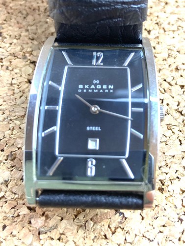 SKAGEN　 Denmark　355LSSB　SLIM　腕時計　箱入り　軽量 SKAGEN Denmark 355LSSB SLIM 腕時計 箱入り 軽量 - メルカリ