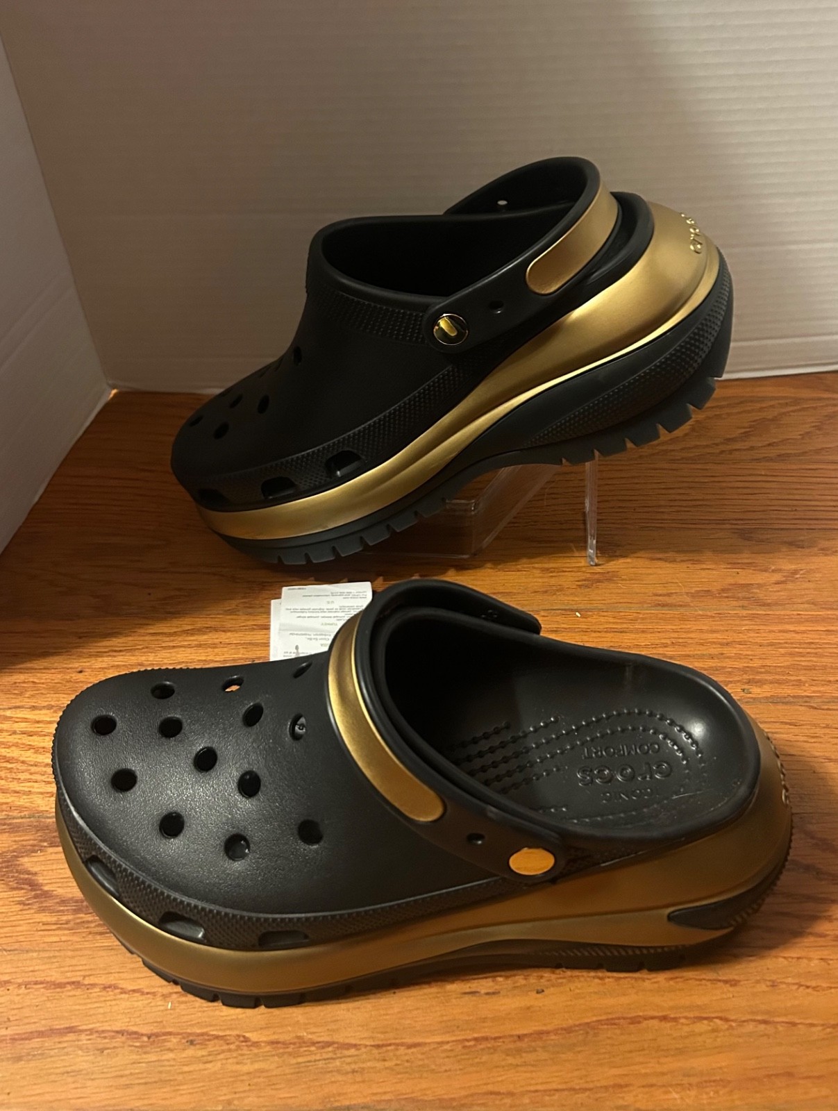 New Crocs Mega Crush Metallic Slip On Clogs Ankle Strap