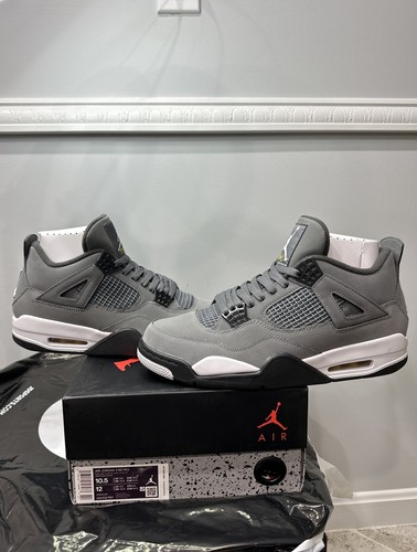 靴 Air Jordan 4 RETRO COOL GREY Air Jordan IV 'Cool Grey' Release Date. Nike SNKRS