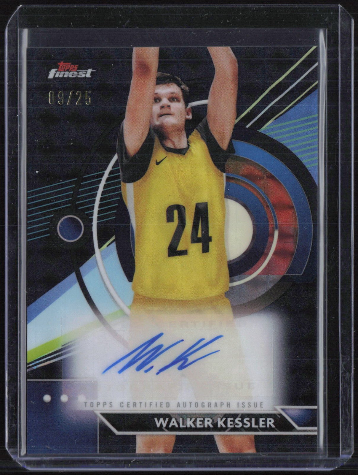 2024 Topps Finest Black Geometric Refractor Walker Kessler 9/25 Auto Autograph