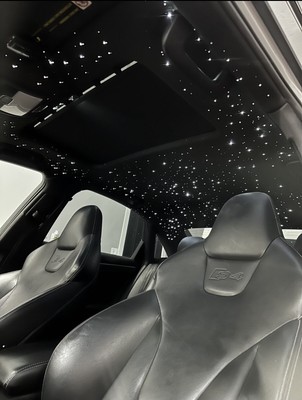 image 4 of interior