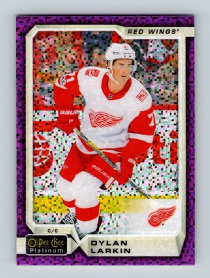 2018-19 O-Pee-Chee Platinum Violet Pixels #3 Dylan Larkin