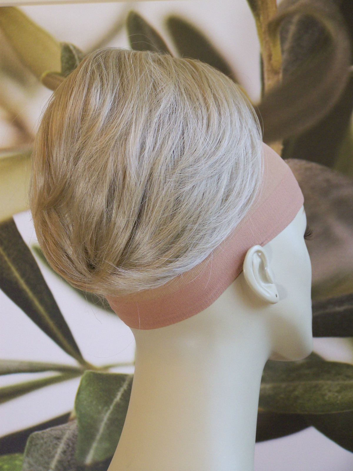 71 gallery Beehive Bun Hairstyle Tutorial for Rounded Face