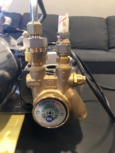 McCann's E3 Carbonation Tank With Marathon Motor