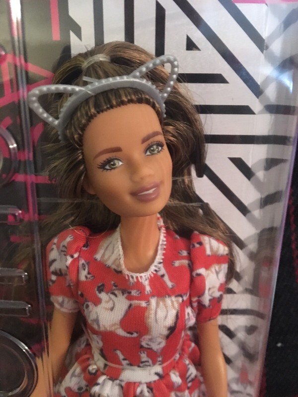 barbie fashionistas doll 97