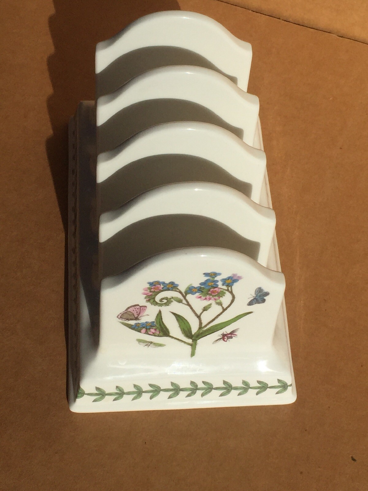 Portmeirion Botanic Garden Cyclamen Toast Napkin Mail Holder