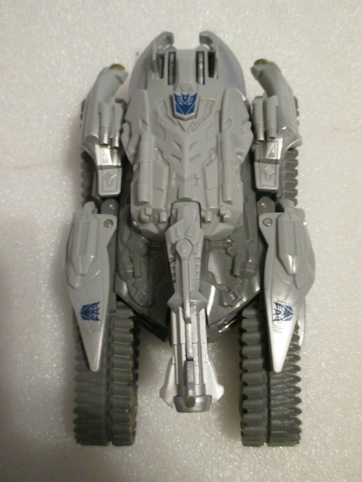 Transformers GREY TANK 2009 ****TRANSFORMERS**** COMPLETE