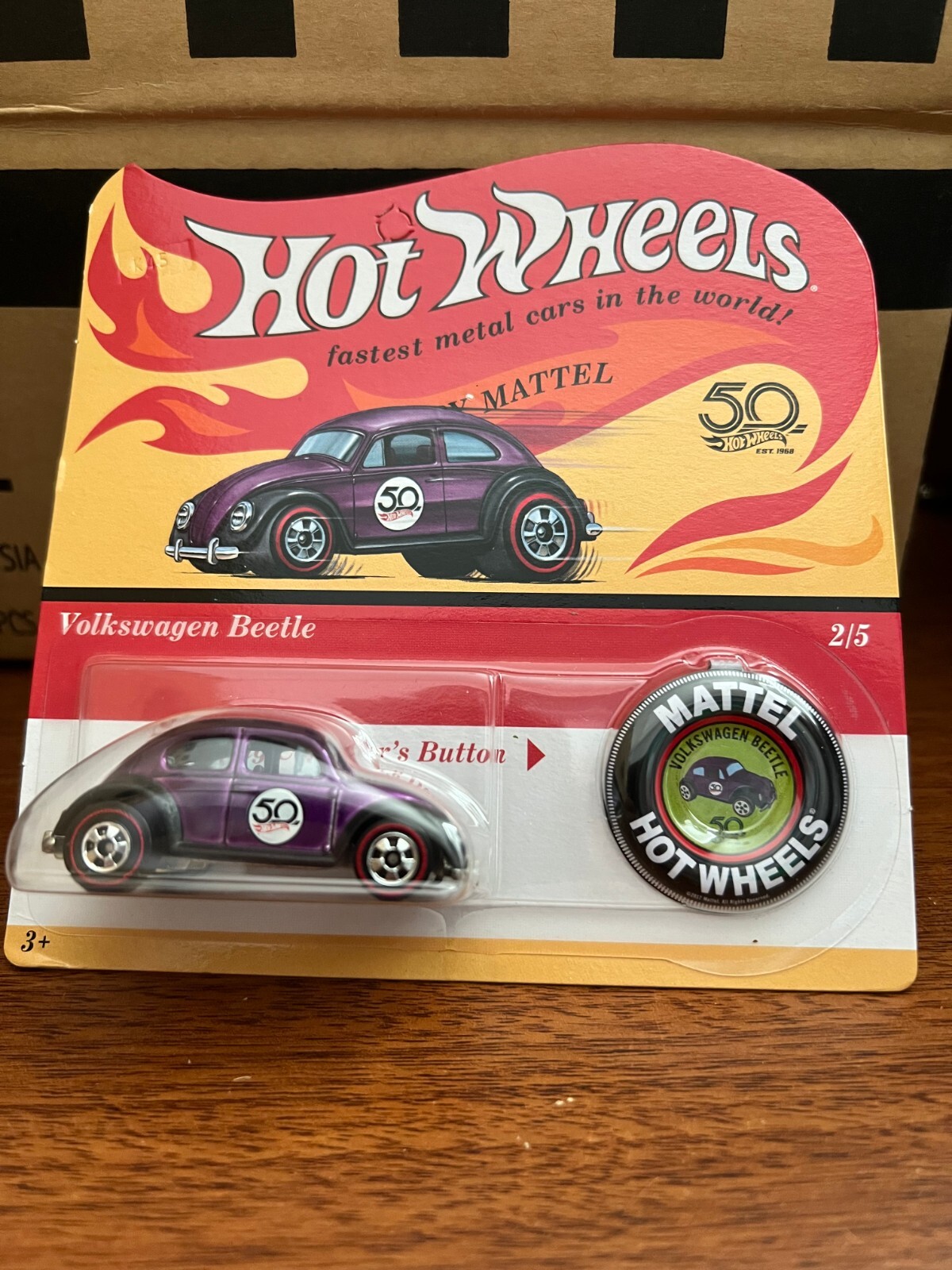 HOT WHEELS 2018 50th Anniversary Redline Replicas Unpunched Volkswagen Beetle