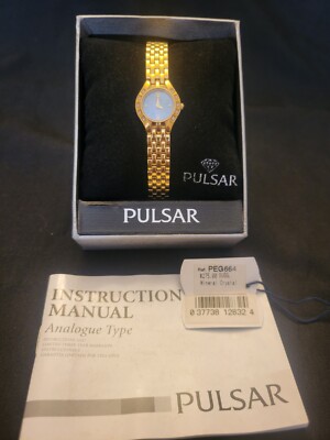 Pulsar PEG664 Womens Diamond Collection MOP Dial Yellow Gold Small Watch 30m