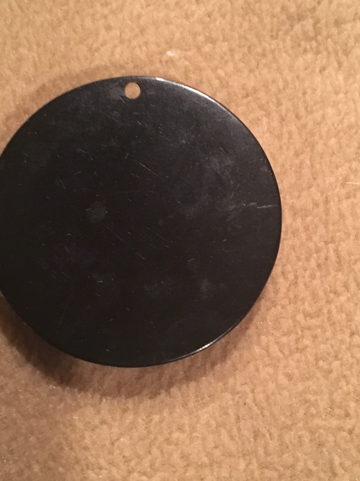 ANTIQUE COSTUME BAKELITE CAMEO PENDANT/ BLACK WITH WHITE CAMEO / VICTORIAN STYLE