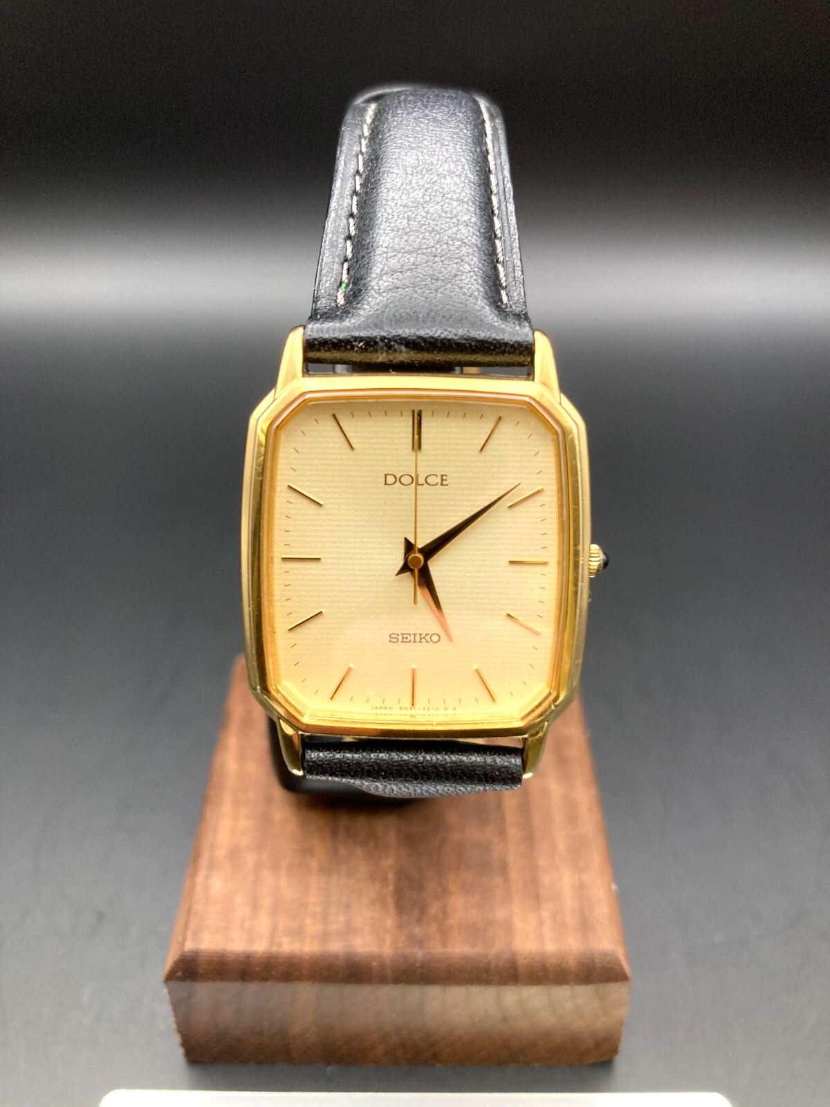 稼動品　SEIKO セイコー　ニッケルアイロニー　ゴールドケース　腕時計 稼動品 SEIKO セイコー ニッケルアイロニー ゴールドケース 腕時計