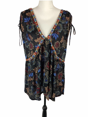 Madison Paige Women's Sleeveless V Neck Multi Colored Floral Blouse - Size 2X
