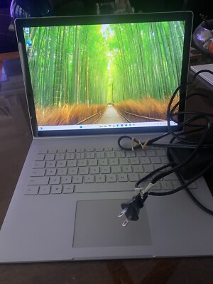 Microsoft Surface Book 3  1.2 GHz i5-1035G7 8GB 256GB SSD Win 11 PRO