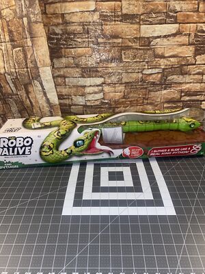 Zuru Robo Alive 31 inch King Python Robotic Toy Snake Pet New Open Box