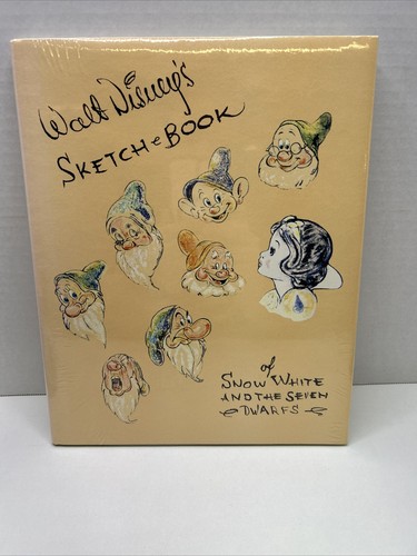  White and the Seven Dwarfs アートブック Walt Disney's Sketch Book of Snow White and the Seven Dwarfs