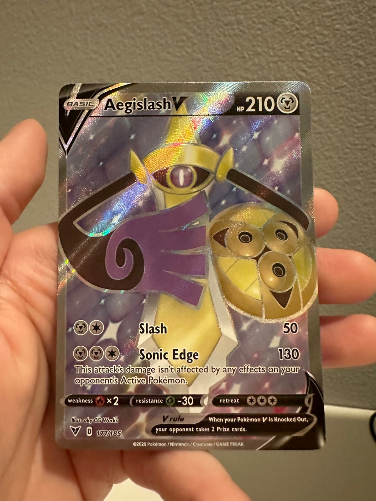 Aegislash V 177/185 Vivid Voltage NM Full Art Ultra Rare Pokemon