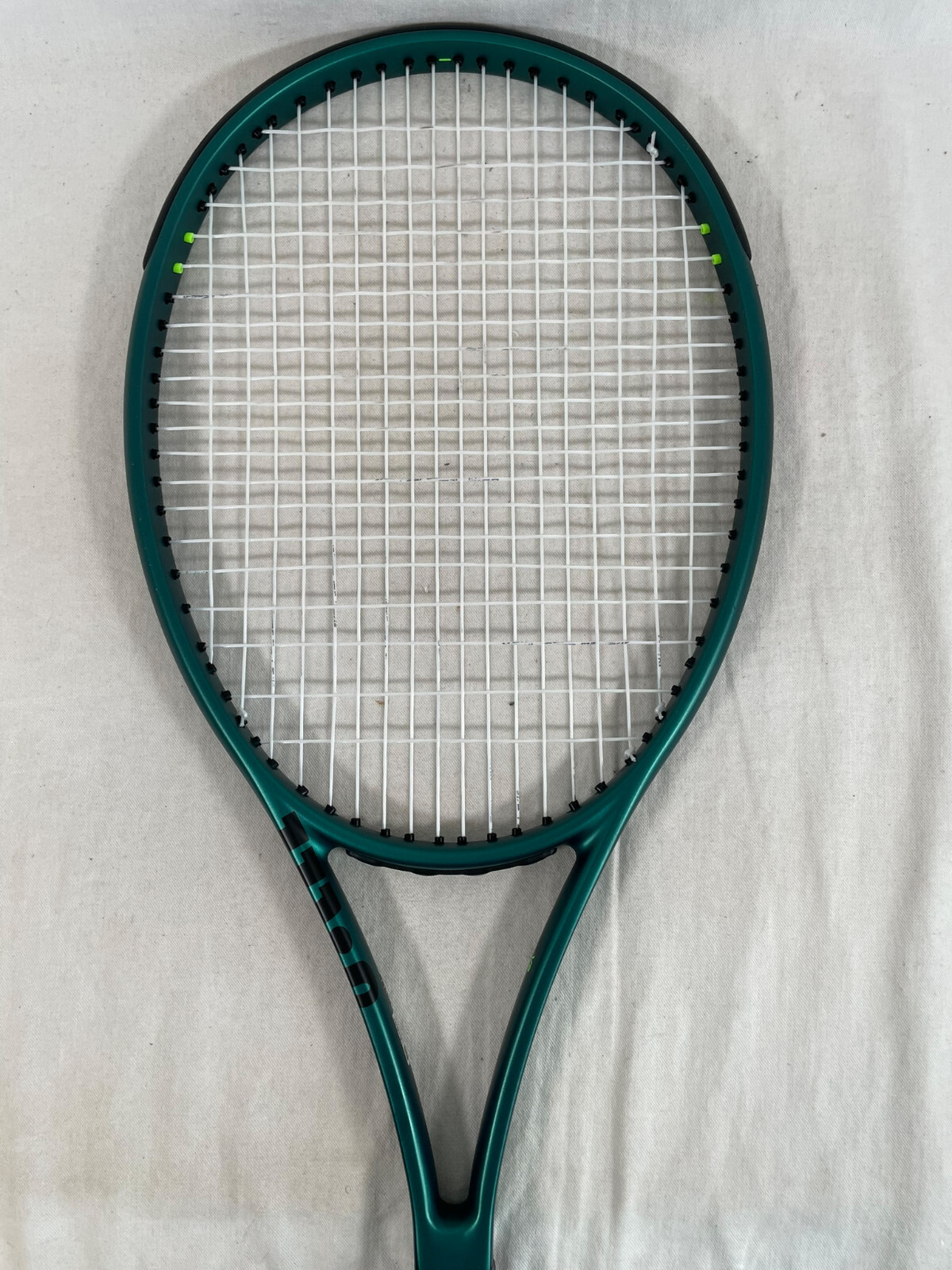 Wilson Blade 98 18x20 V9 Used Tennis Racquet Grip Size 4_1/8