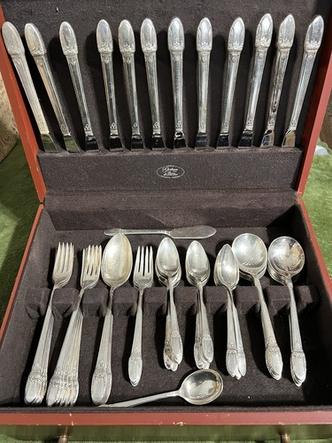 64 Piece FIRST LOVE 1847 Rogers Bros Silverplate Flatware | eBay 64 Piece FIRST LOVE 1847 Rogers Bros Silverplate Flatware | eBay