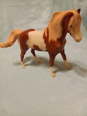 Breyer Molding Co American Paint Horse Pinto FIGURINE Silver Logo BELLY VINTAGE