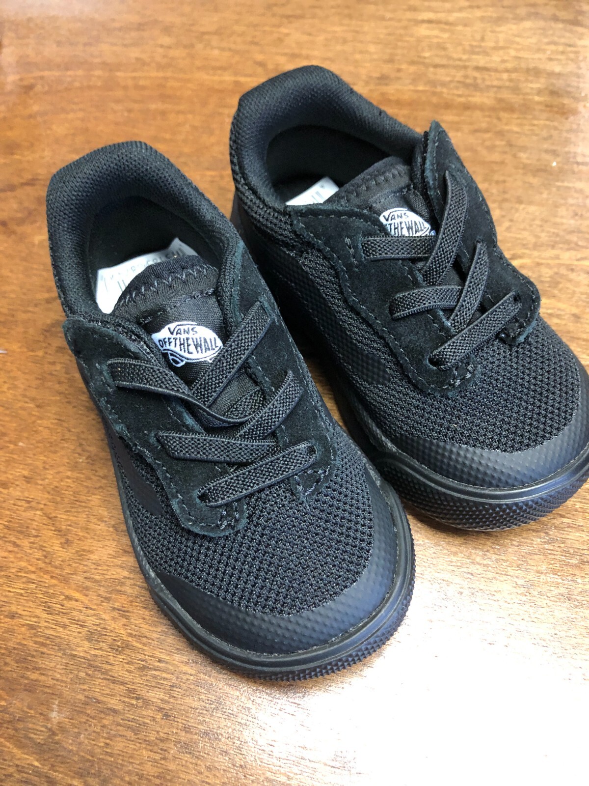 Vans Sneakers Toddler Boy's 5 New MTE Breeze Black/Black
