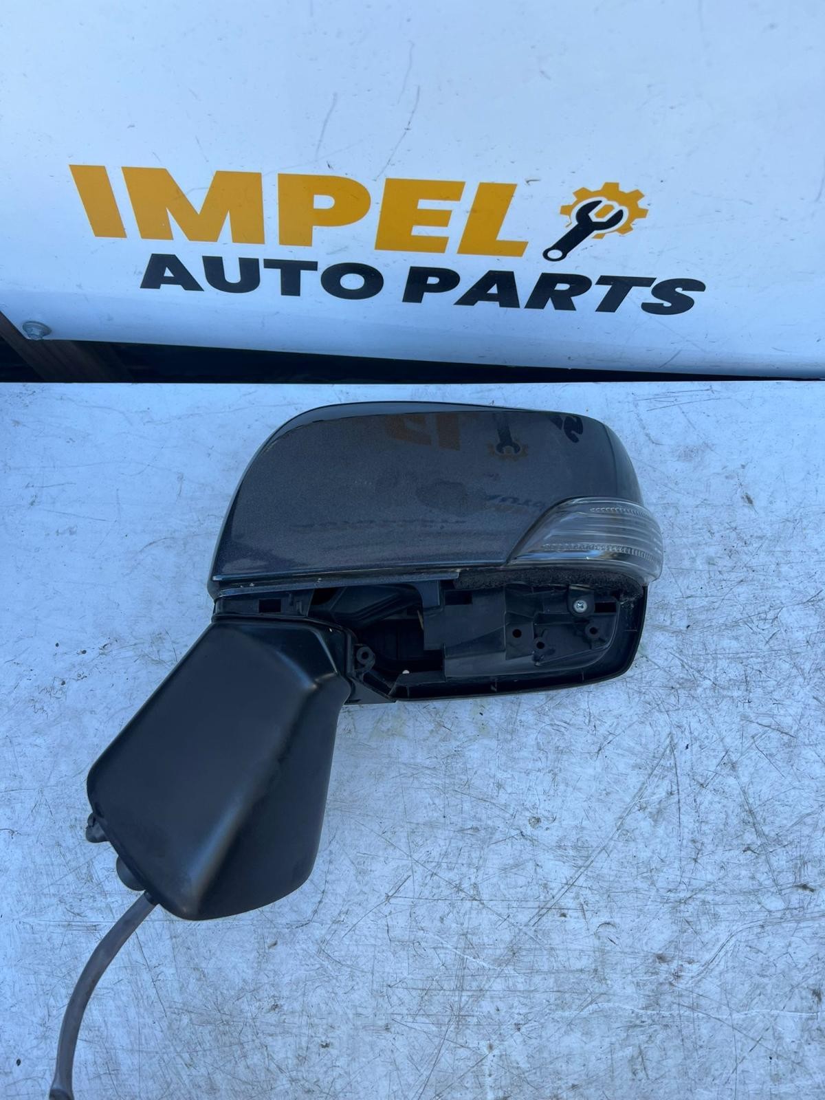SUBARU FORESTER SJ 09/2012-08/2018 LEFT DOOR MIRROR WITH FLASHER NON HEATED - thumbnail 2