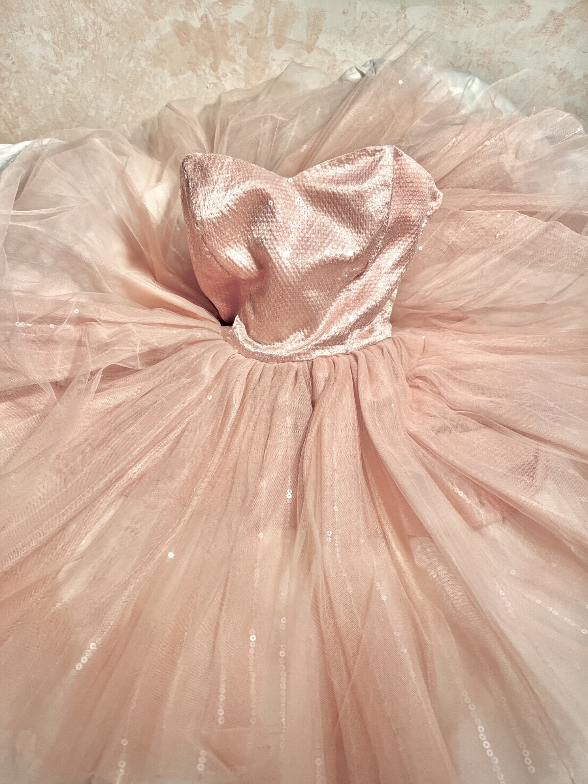 アンティーク雑貨 Vintage tutu dress with original rose . アンティーク雑貨 Vintage tutu dress with original rose