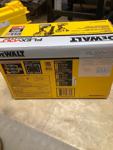 DeWALT DCK299D1T1 20VMAX Flexvolt Li-Ion Brushless Hammerdrill/Impact Combo Kit