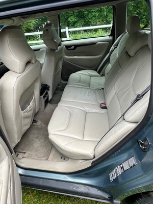 image 3 of interior