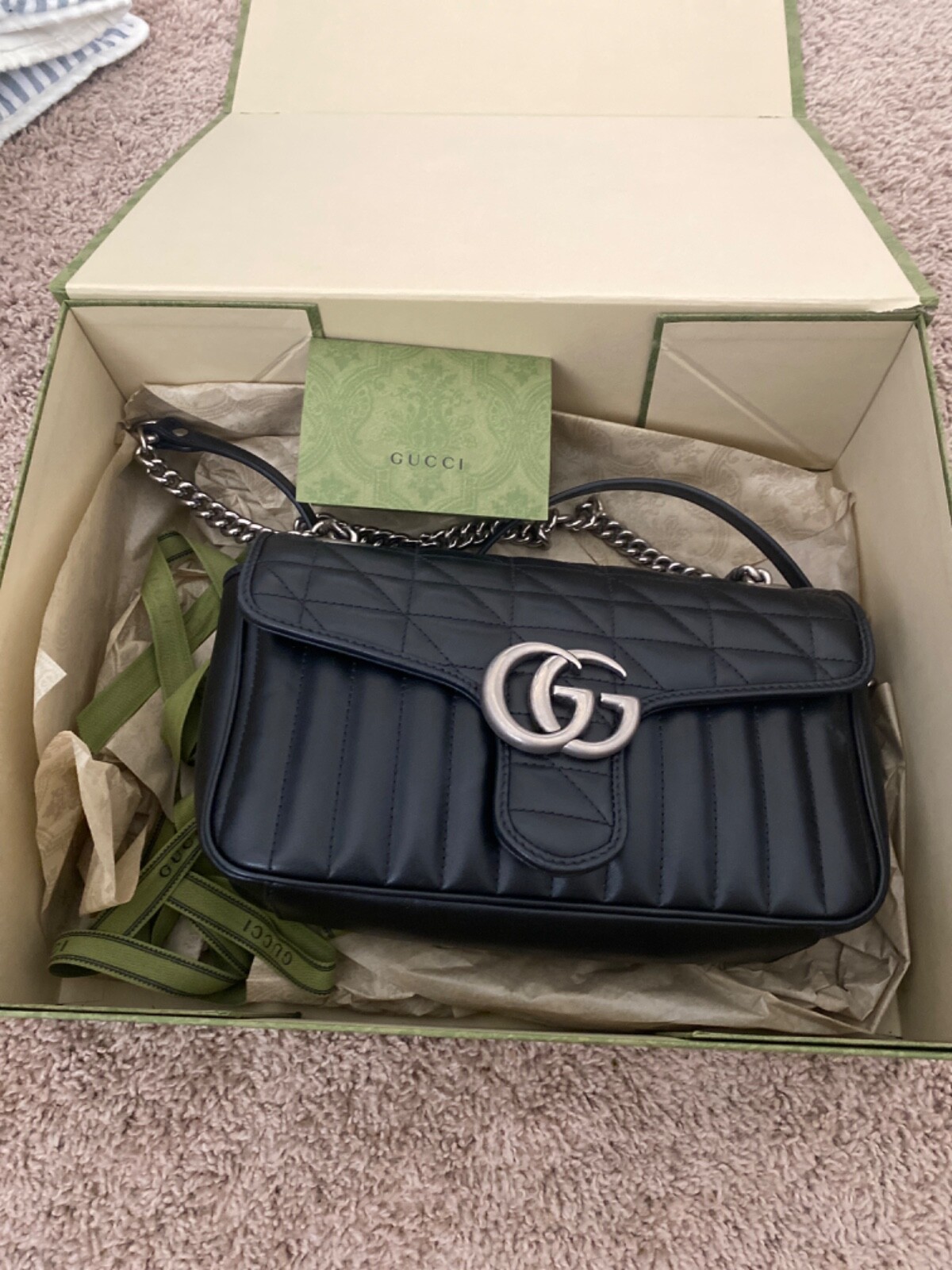 【関税&送料込】Gucci Black Leather Gg Marmont Shoulder Bag GG Marmont small shoulder bag in black leather | GUCCI® US