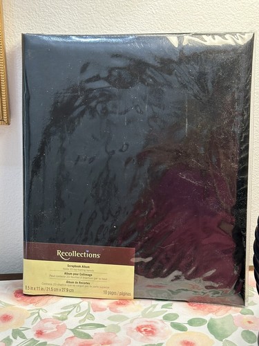 Recollections Scrapbook Album +CD Pocket, 8.5 x 11, Brand New in Plastic Black