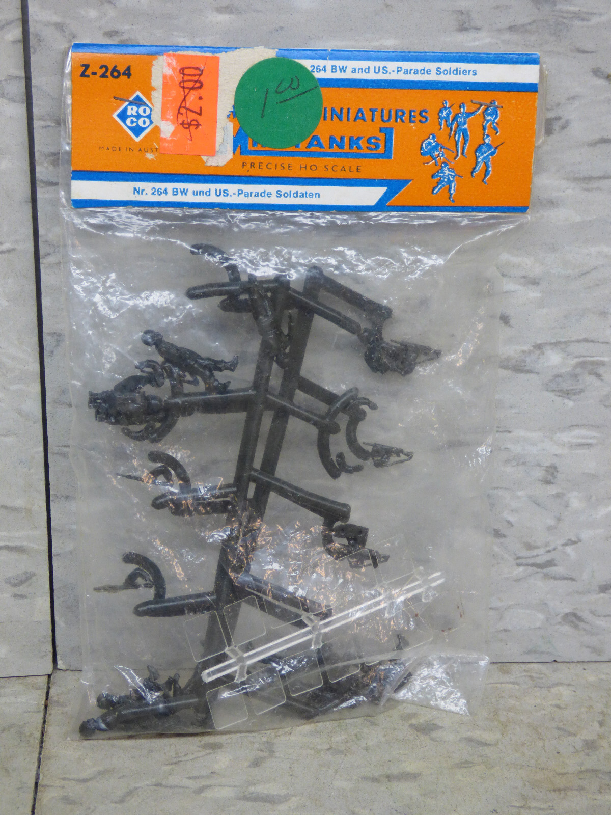Roco ミニタンクスMINITANKS 803 LIMITED EDITON s-l400.jpg