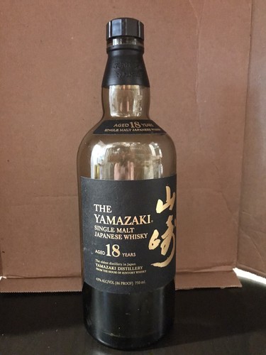 SUNTORY Yamazaki Single Malt Japanese Whisky 18 Years Empty SUNTORY Yamazaki Single Malt Japanese Whisky 18 Years Empty