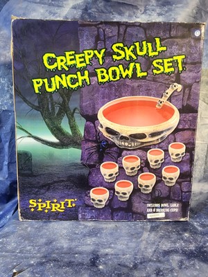 RARE Spirit Halloween Creepy Skull Punch Bowl Set in Cool Box