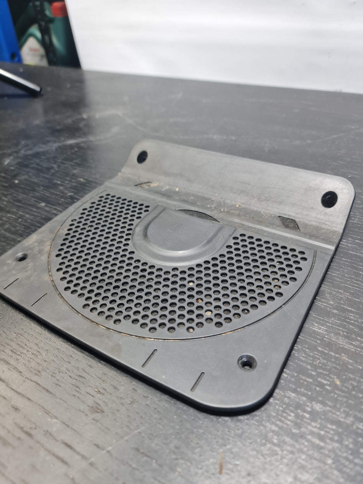 0 Bmw 43040789349 - Subwoofer Grille F80 image 3