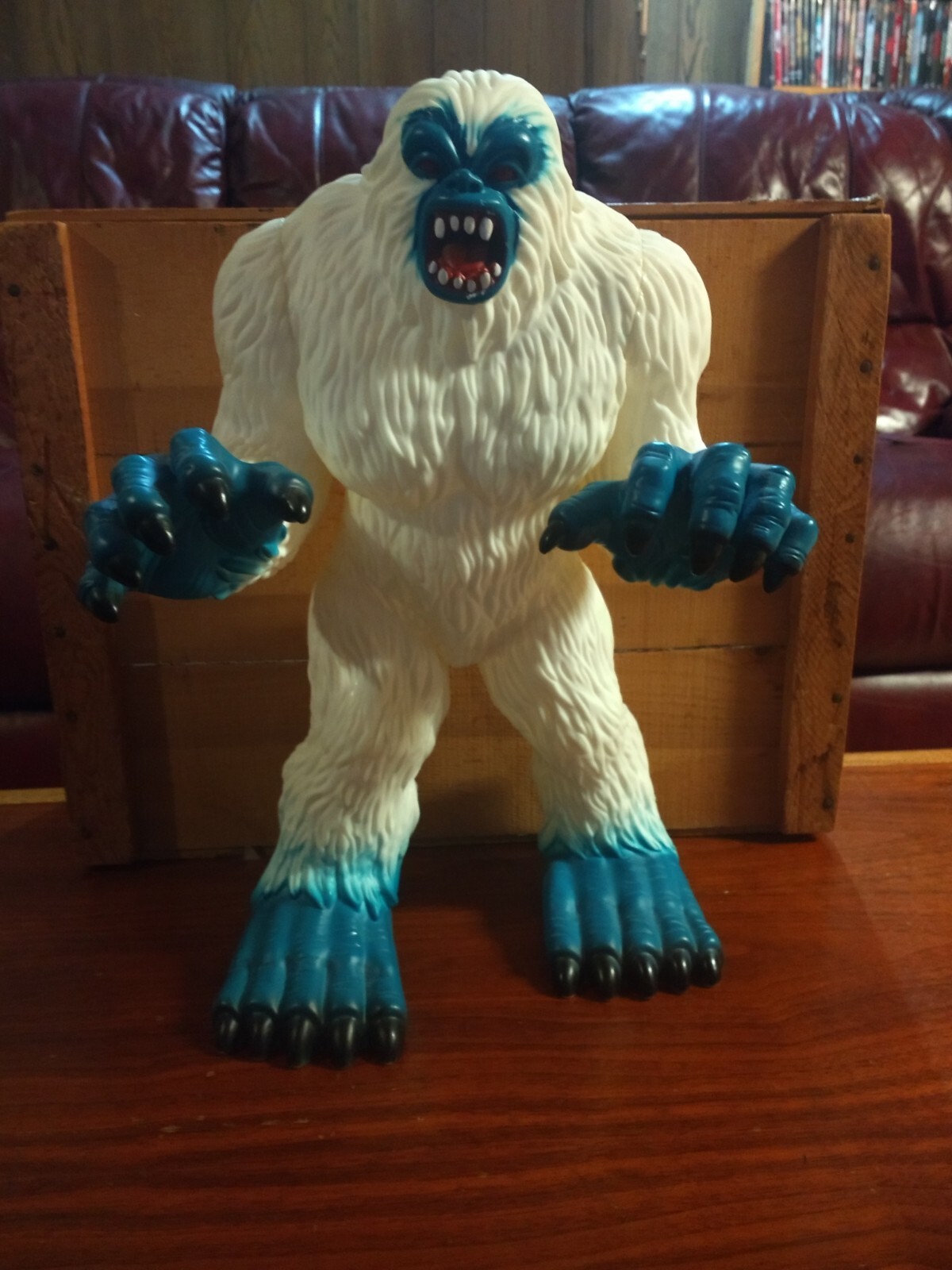 Yeti Playset Animal Planet アニマルプラネット Animal Planet Yeti Playset Unboxing - YouTube