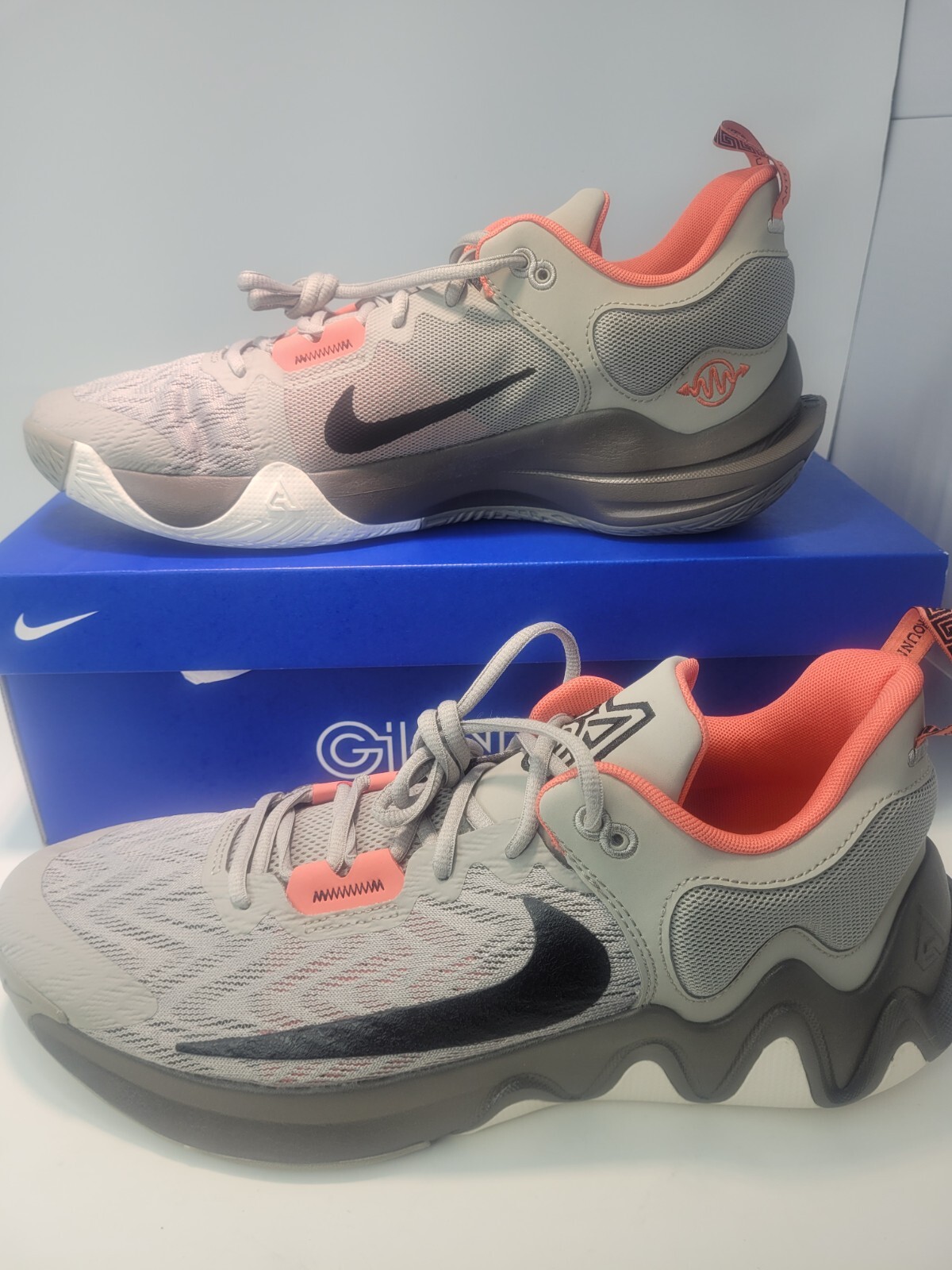 シューズ(男性用) Nike Giannis immortality 2 GS Cut in half: Nike Giannis Immortality 2 Review | RunRepeat