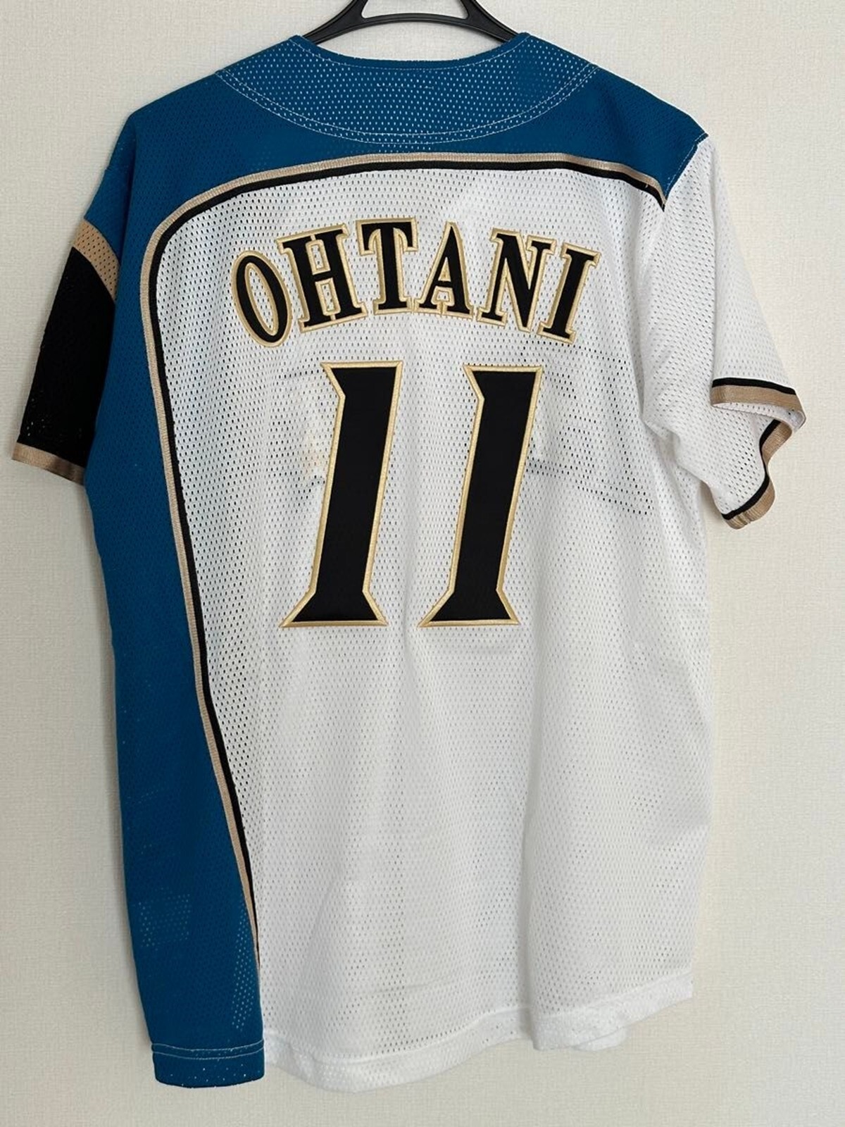 FIGHTERS OHTANI 11 ユニフォーム Lサイズ Shohei Ohtani #11 Nippon Ham Fighters Japan Uniform size M