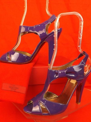 Pre-owned Valentino Garavani Violet Patent Leather Bow Slingback Sandals Pumps 39.5 In Violet/purple