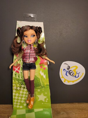 Bratz Jade Xpress It Asian Green Highlights MGA Doll Figure Rare Damage Box