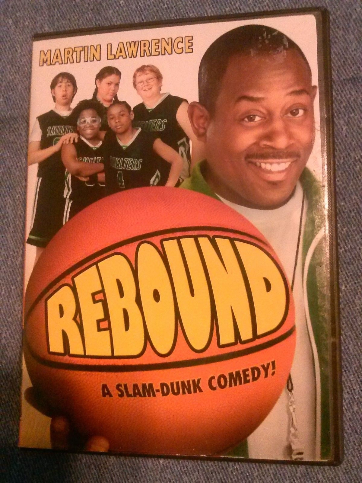 REBOUND, Martin Lawrence, Salvador Perez, a 2005 DVD WS FS REBOUND, Martin Lawrence, Salvador Perez, a 2005 DVD WS FS