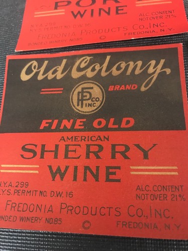 Old Colony Sherry Fine Old Wine Label Bonded Credo is Product Lot Of 10