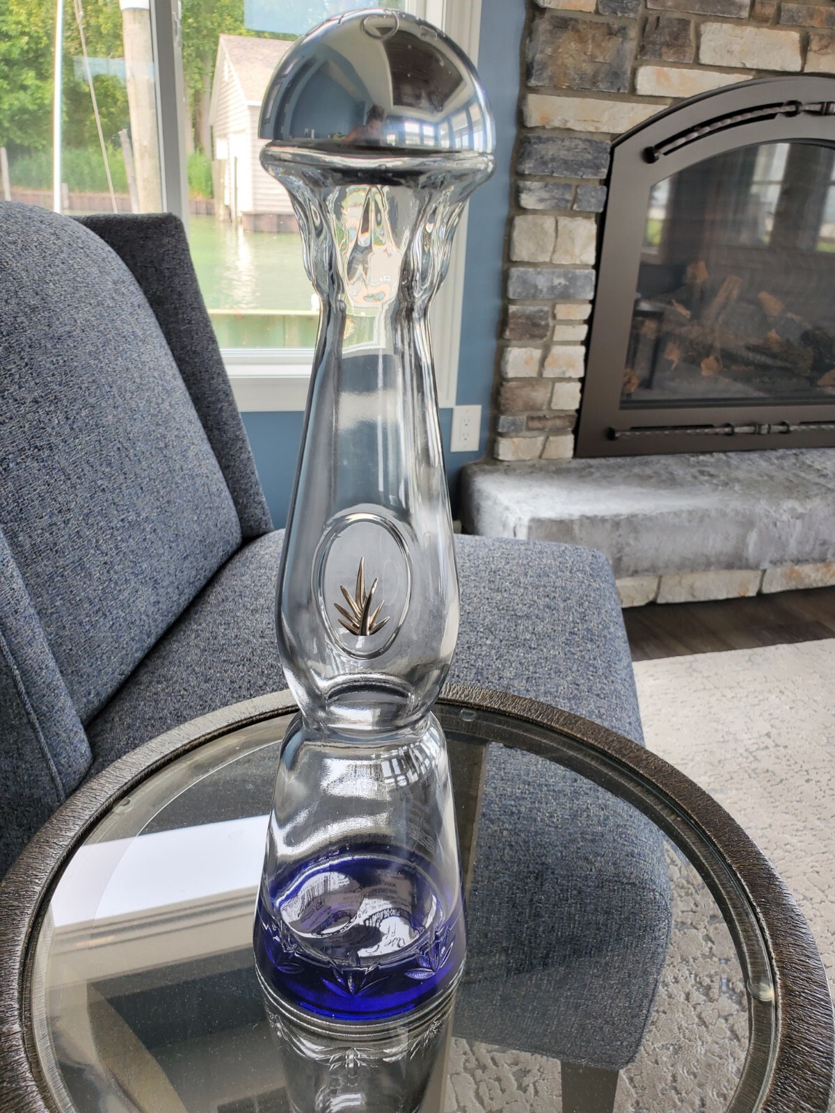 Clase Azul Plata / Blanco Tequila Empty Bottle perfect shape W/ Silver bell Top