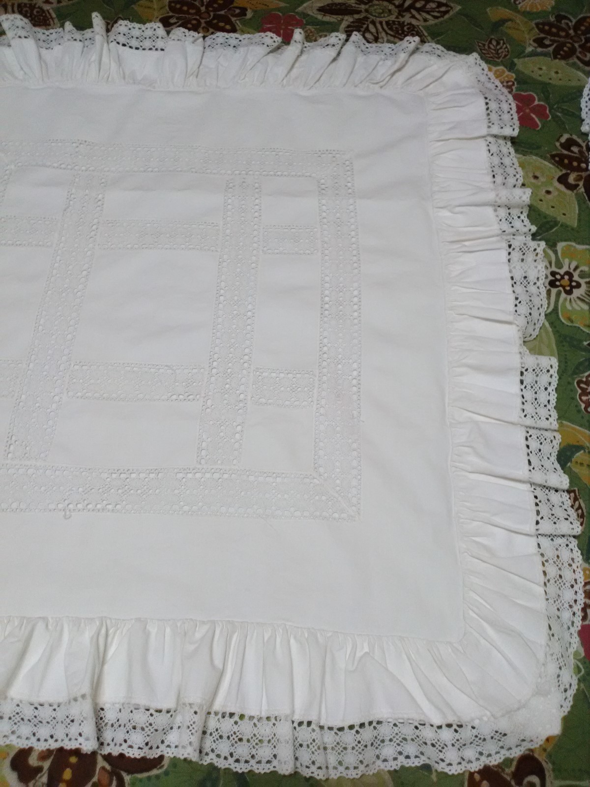 vintage european square white pillow cases set of 2 lace trimmed button closure