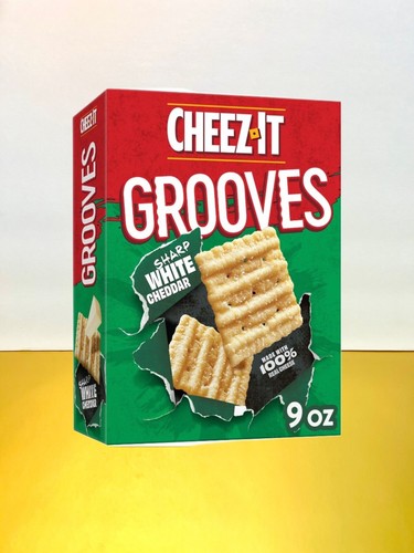 Grace Cheese Cheez-It® Grooves Bold Cheddar Cheese Crackers, 9 oz