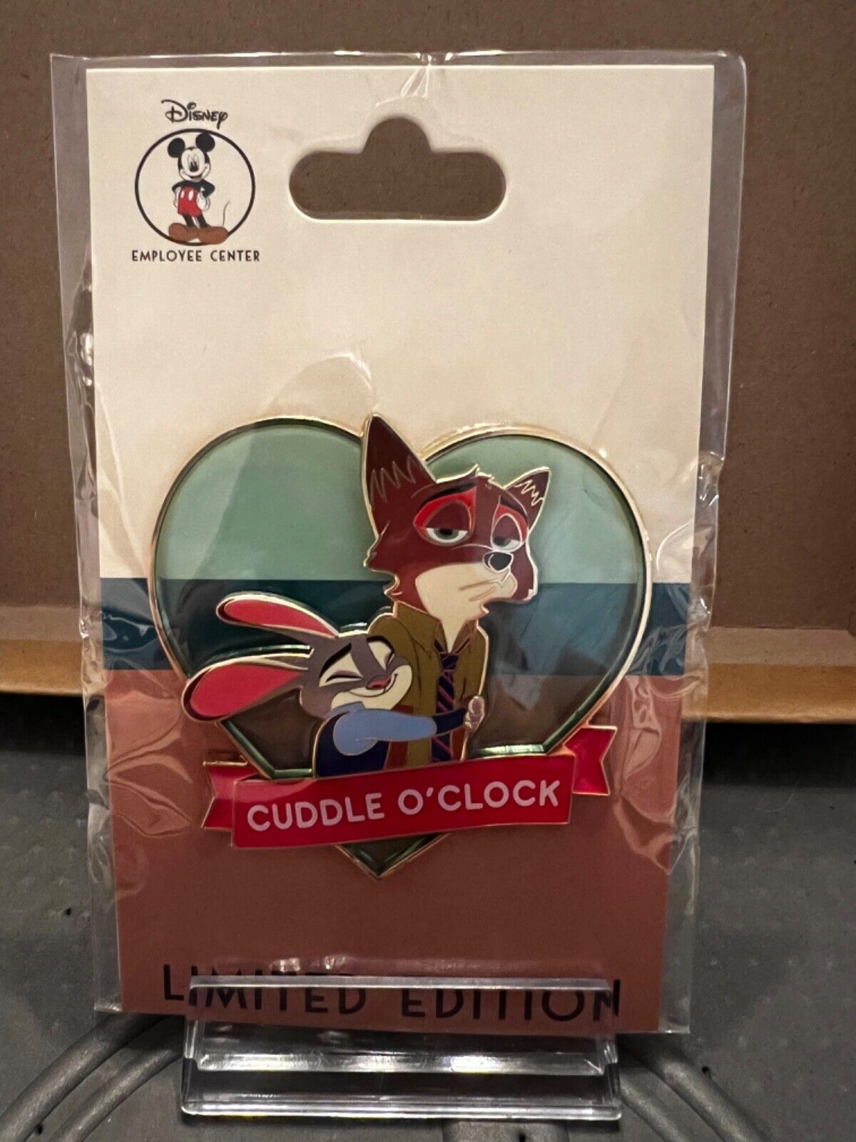 Disney DEC Cuddle O'Clock Valentine's Day Zootopia Judy Disney DEC Cuddle O'Clock Valentine's Day Zootopia Judy