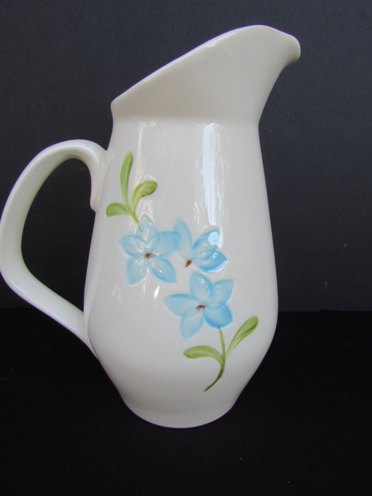 DAISY by FRANCISCAN Creamer Pitchers Floral  USA made  Displayed Only EUC