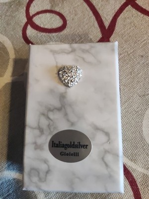 Foto dell'oggetto di un acquirente verificato