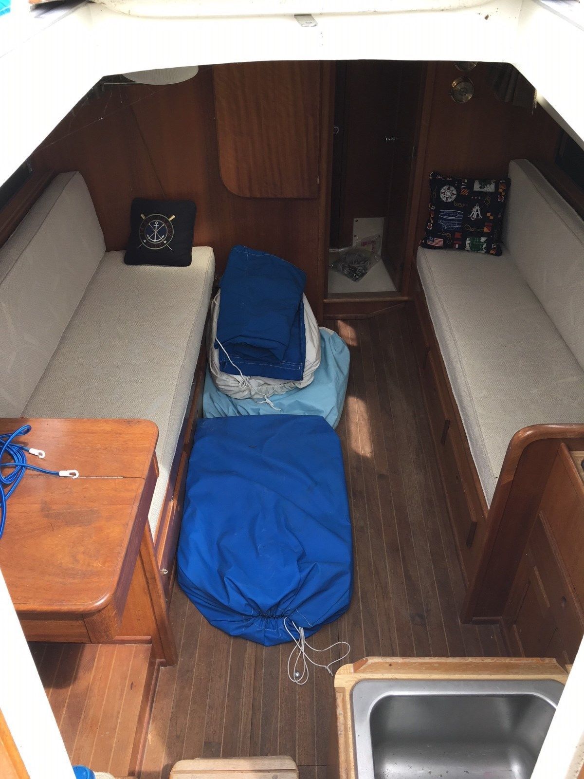 WOW!!! NO RSRV Legendary Ocean Capable Bristol Yacht -Nearly "Bristol" Condition